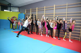 JAGIELSKI DANCE PROJECT